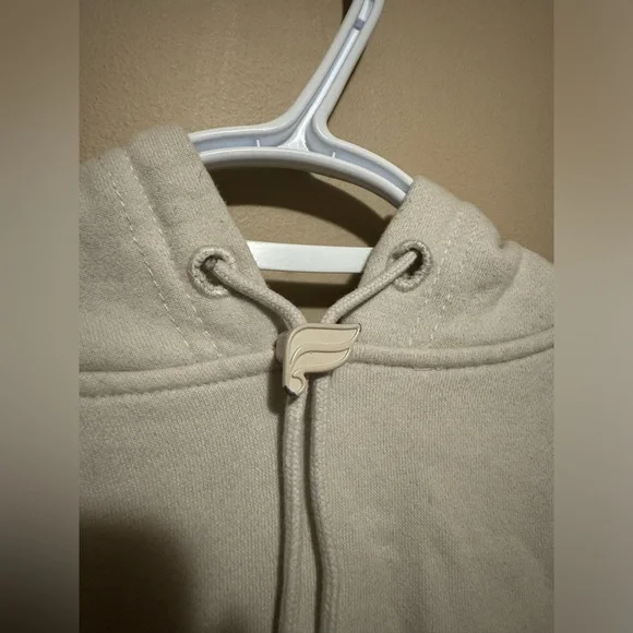 Fabletics Sweater - Picture 3 of 3